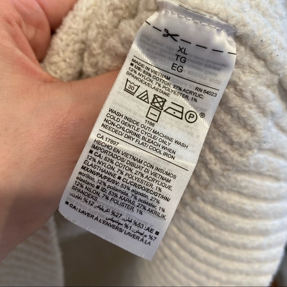 Slouchy Turtleneck Sweater - Cream - Picture 7 of 7